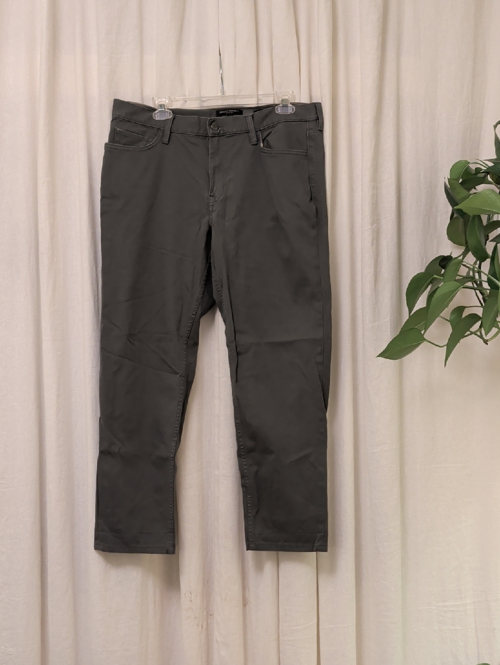 Banana Republic Olive Green Athletic Tapered Pants